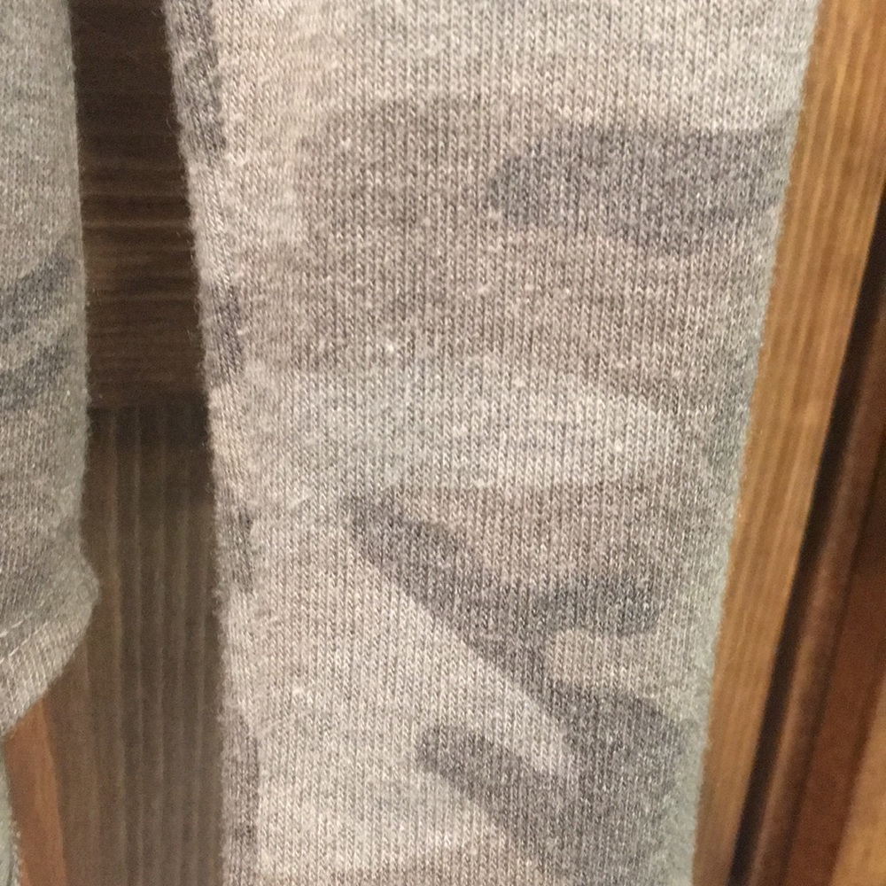 Camouflage Top - Picture 3 of 7